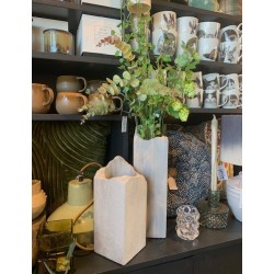 VASE S BETON - BROQUAINE PAR PATRICK PARIS - L.11,5 x P.11,5 x H.28 cm - SERAX