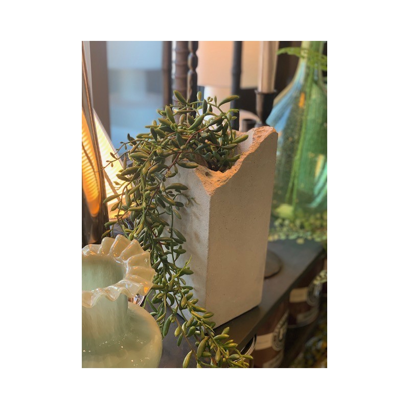 VASE S BETON - BROQUAINE PAR PATRICK PARIS - L.11,5 x P.11,5 x H.28 cm - SERAX