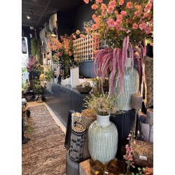 GRAND VASE COZ - BLANC ANTIQUE AVEC RAYURES VERTES EMAILLEES - NOORI