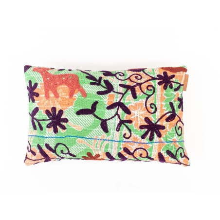 Y3661 - COUSSIN SUZANI 30X50 CM - NOIR/VIOLET/ORANGE - QUOTE COPENHAGEN