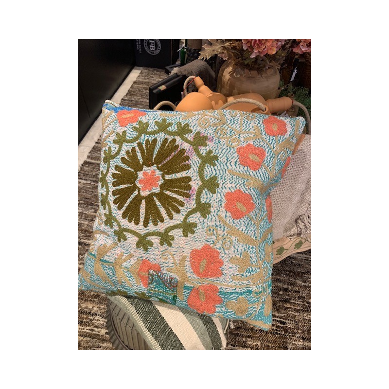 Y3098 - Coussin Suzani 50x50 cm - Turquoise-Corail - QUOTE COPENHAGEN