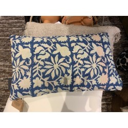 TXP3830100 - Coussin Vintage pearl - Bleu - 30x50 cm - QUOTE COPENHAGEN
