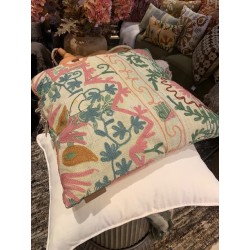 Y3049 - Coussin Suzani 50x50 cm- Vert d'eau-Rose - QUOTE COPENHAGEN