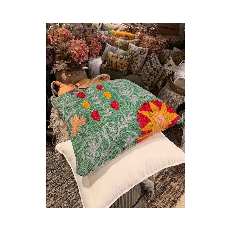 Y3050 - Coussin suzani 50x50 cm- Vert - QUOTE COPENHAGEN