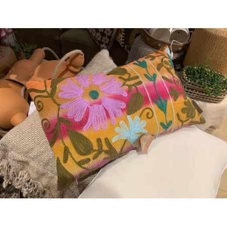 Y1241 - Coussin Suzani - 30x50 cm - Jaune-Fushia - QUOTE COPENHAGEN