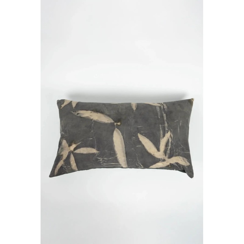 COUSSIN BLOEM - NOIR - 40 x 70 cm - OLSSON & JENSEN