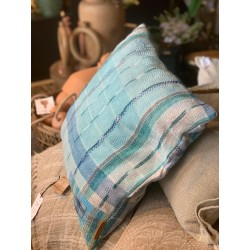 Y2385 - Coussin Fine Q 50x50 cm - Bleu-Turquoise - QUOTE COPENHAGEN