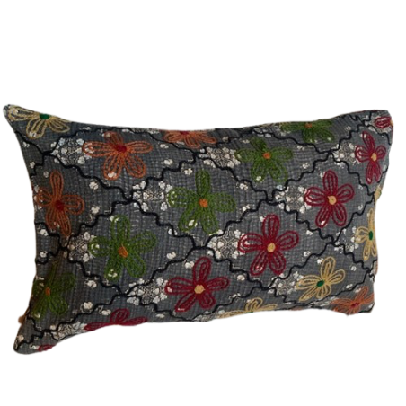 Y2898 - Coussin Suzani 30x50 cm - Gris-vert-rouge orange - QUOTE COPENHAGEN