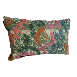 Y2822 - Coussin Suzani 30x50 cm- Vert-Rose-Marron - QUOTE COPENHAGEN