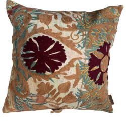 Y3001 - Coussin Suzani 50x50 cm - Beige-Marron-Bordeaux-Vert  - QUOTE COPENHAG
