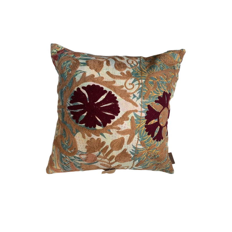 Y3001 - Coussin Suzani 50x50 cm - Beige-Marron-Bordeaux-Vert  - QUOTE COPENHAG