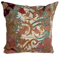 Y3001 - Coussin Suzani 50x50 cm - Beige-Marron-Bordeaux-Vert  - QUOTE COPENHAG